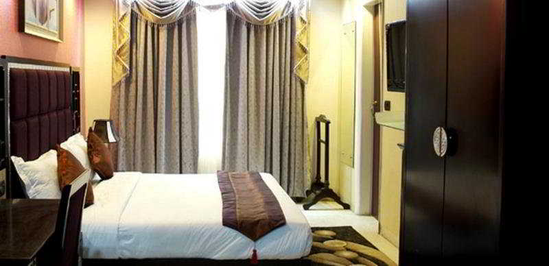 Aura De Asia Luxury Living - Zimmer