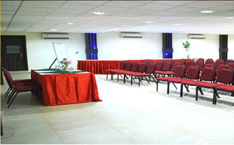 Conferences
 di The Manor Hotel