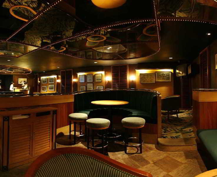 Bar
 di Hotel Sagar Plaza