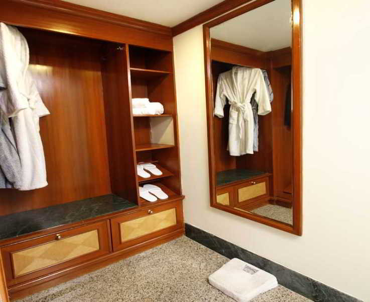 Room
 di Hotel Sagar Plaza