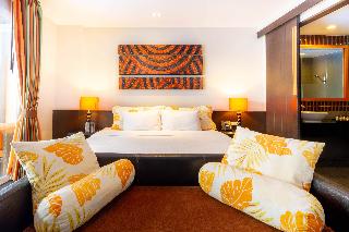 Room Room