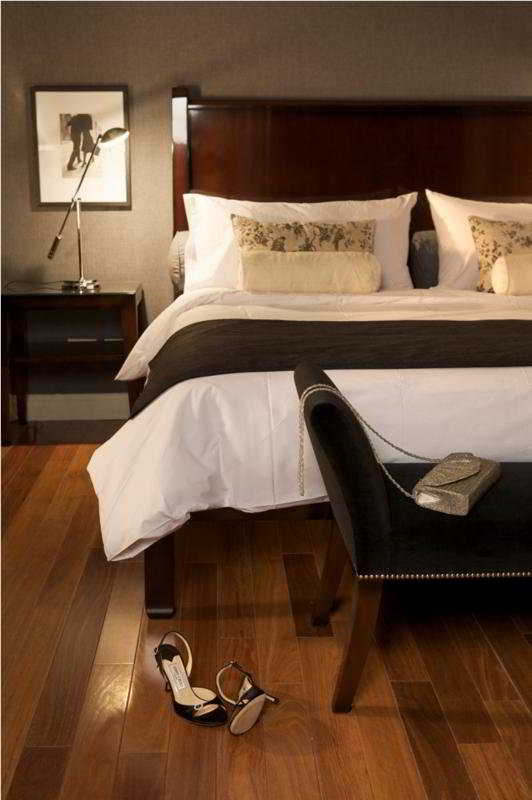Room thumbnail 3