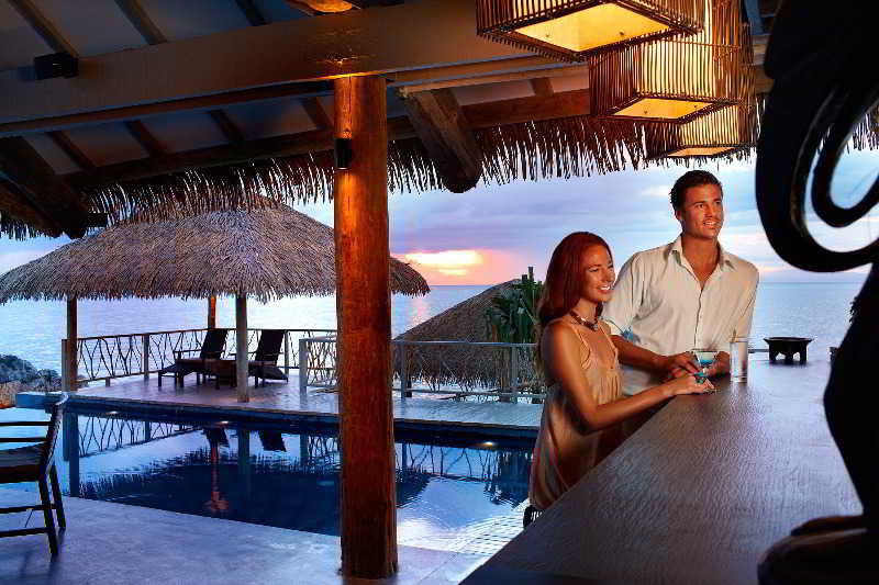 Bar
 di Sonaisali Island Resort