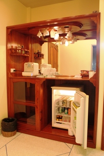 Room thumbnail 9