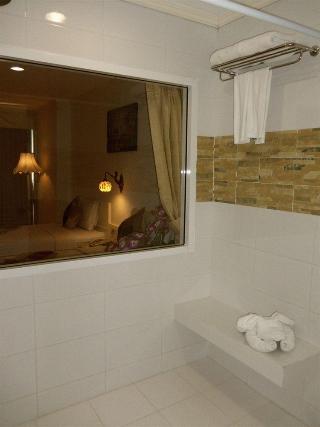 General view thumbnail 4