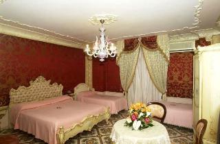 Grand Hotel La Sonrisa, Naples