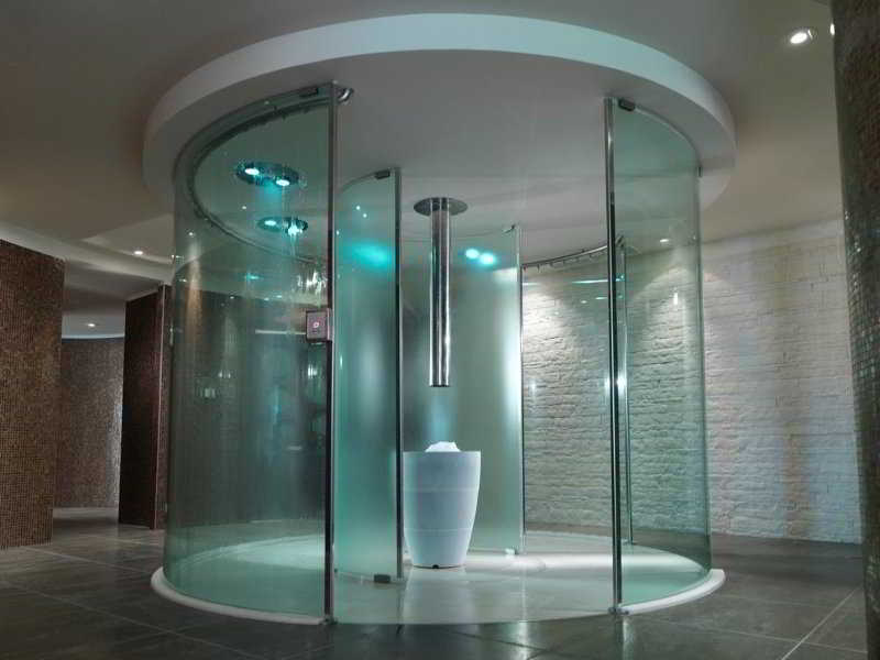 Sports and Entertainment
 di DoubleTree by Hilton Acaya Golf Resort