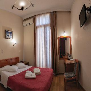 Cecil hotel