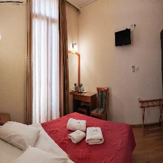 Cecil hotel