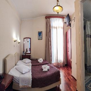 Cecil hotel
