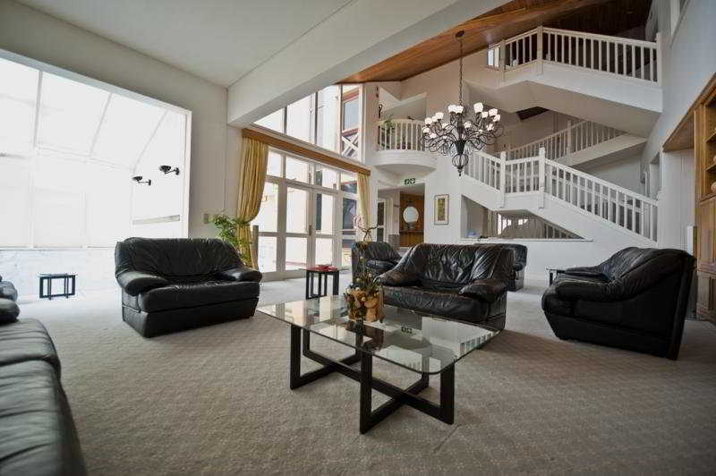 Lobby
 di Protea Hotel Guest Indongo