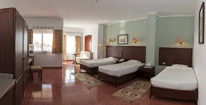 4 STERNE Hotel Golden Beach Resort :: in Hurghada Hurghada ...