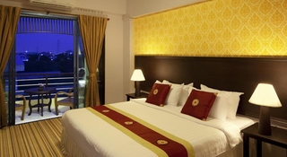 Room thumbnail 7