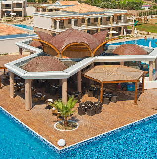 Terrace
 di La Marquise Luxury Resort Complex