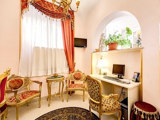 Domus Colosseo, Rome