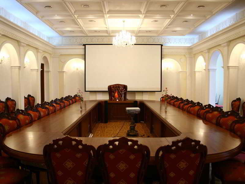 Conferences
 di Sun Light