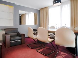 Conferences
 di Cosmopolit