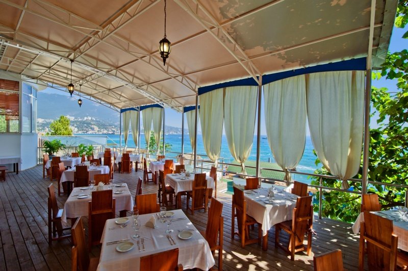 Restaurant
 di Levant