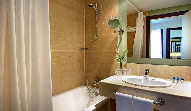 Room
 di Asur Isla Cristina