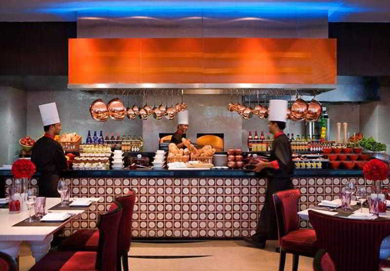 Bar
 di Courtyard By Marriott Gurgaon