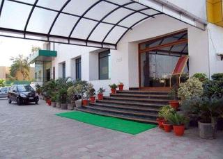 Comfort Inn Lucknow - Generell