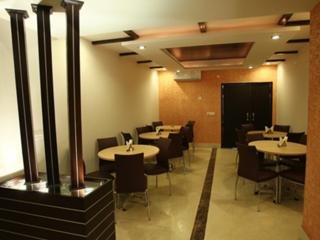 Restaurant
 di Emblem Hotel Gurgaon