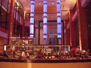 Lobby
 di Courtyard By Marriott, Ahmedabad