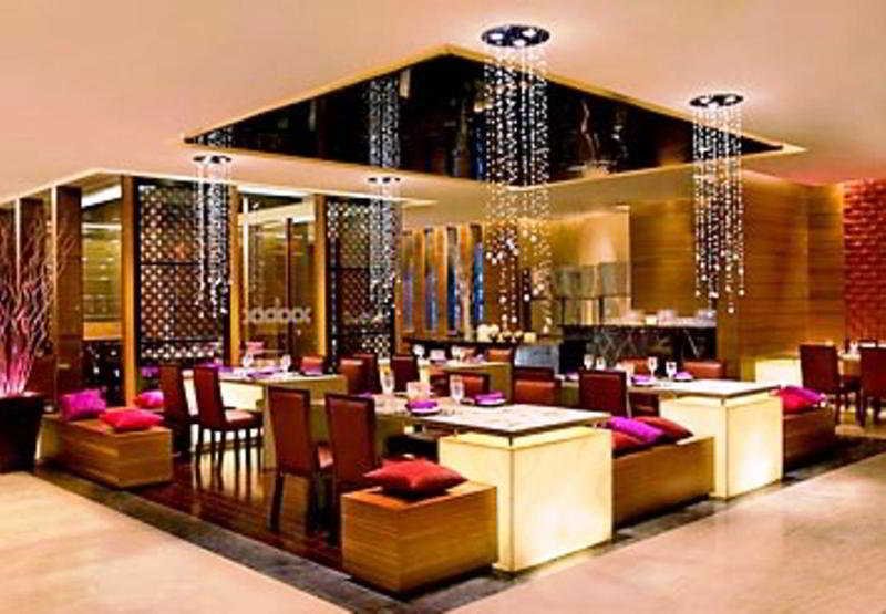 Restaurant
 di Courtyard By Marriott, Ahmedabad