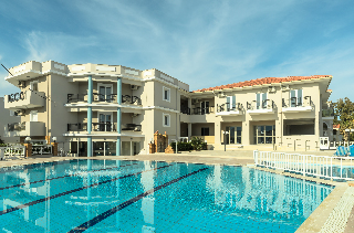 Pool
 di Karras Hotel