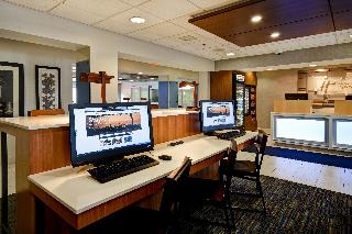 Holiday Inn Express Newport North - Middletown
