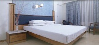 Room
 di The President Pune