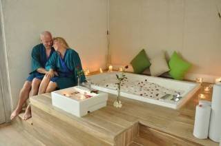 Sports and Entertainment
 di Jetwing Blue