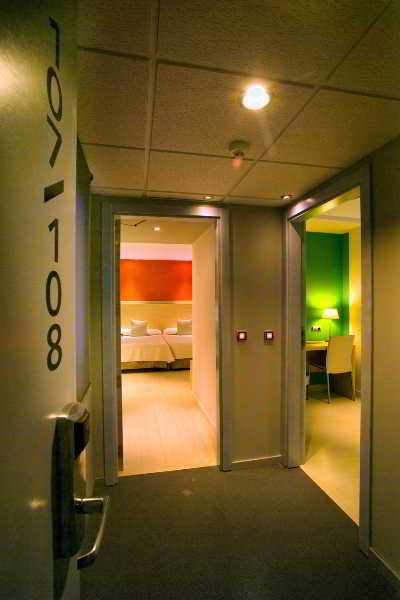 Room
 di Europa Jaen