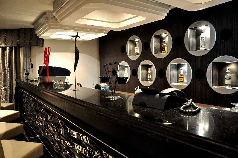 Bar
 di Premier Romance Boutique Hotel & Spa Resort