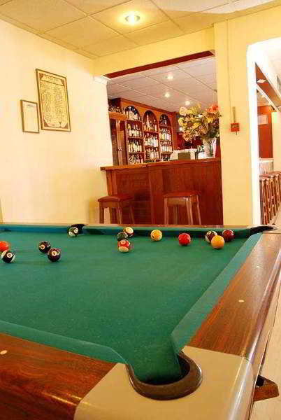 Sports and Entertainment
 di Family Inn