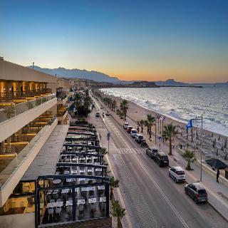 ATLANTIS BEACH HOTEL
