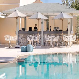 ATLANTIS BEACH HOTEL