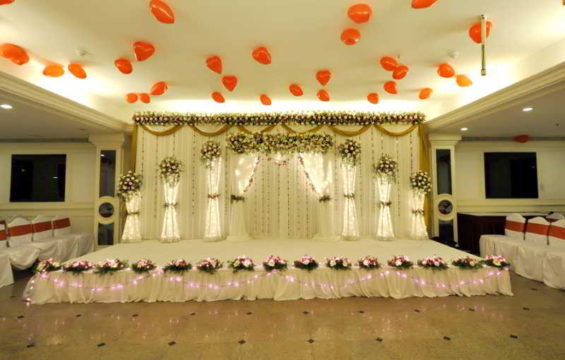 Conferences
 di The Central Court