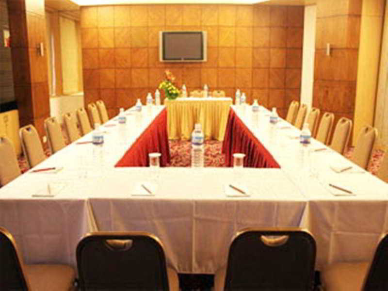 Conferences
 di Le Royce