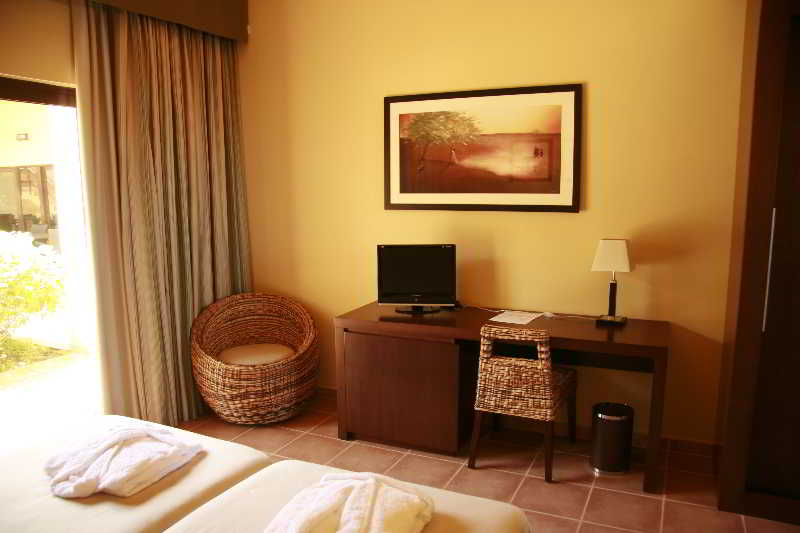 Room thumbnail 1