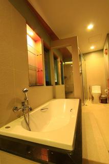 General view thumbnail 19