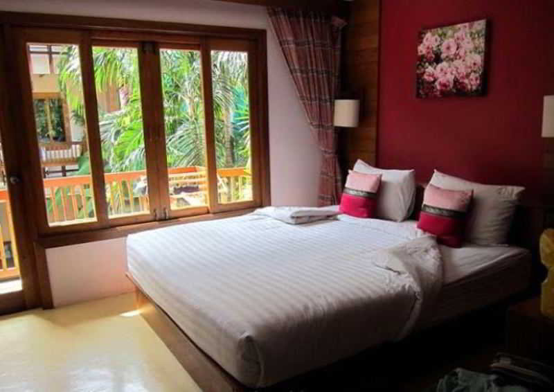 Room
 di Vieng Mantra