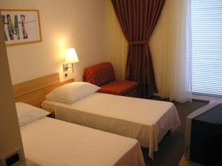 Room
 di Feral Hotel