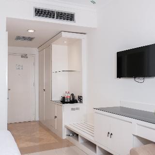 Room Room