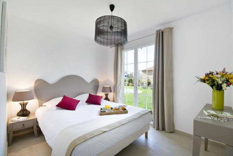 Room
 di Le Clos Savornin