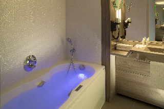 Room
 di Oceania Clermont Ferrand