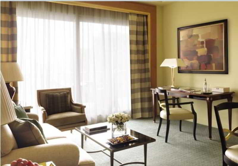 Room
 di Four Seasons