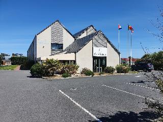Gold Beach Hotel & Residence