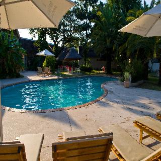 Protea Hotel Zambezi River Lodge - Pool