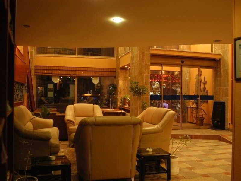 Lobby
 di Anzac